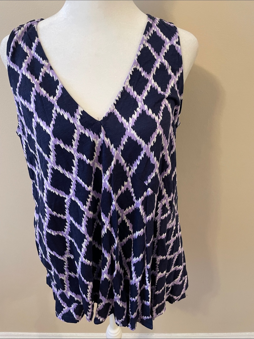 Michael Kors Navy and Lavender Geometric V-Neck Tank